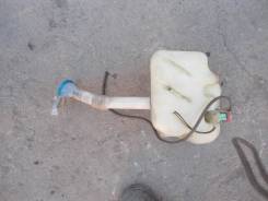 Бачок стеклоомывателя. Honda Accord, CD3, CD4, CD5, CD6 Двигатели: C27A4, F18B, F18B1, F20B, F20B1, F20B2, F20B3, F22B, F22B1, F22B2, F22B3, F22B4, F2...