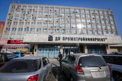 Сдается офис в субаренду в здание "Промстройниипроект". 36 кв. м., проспект Красного Знамени 59, р-н Некрасовская. Дом снаружи
