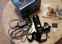 Sony Cyber-shot DSC-F828 ����