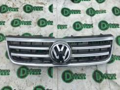Решетка радиатора. Volkswagen Touareg