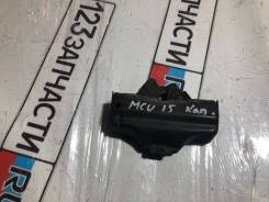 Замок капота. Toyota Harrier, ACU10, ACU10W, ACU15, ACU15W, MCU10, MCU10W, MCU15, MCU15W, SXU10, SXU10W, SXU15, SXU15W Lexus RX300, MCU10, MCU15 Двига...