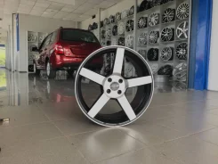 Vossen CV3-R. 8.0x18", 4x98, 4x100, ET40, �� 60,1���. ����