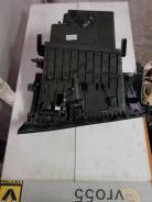 Бардачок. Renault Megane, BZ00, BZ06, BZ0B, BZ0C, BZ0D, BZ0F, BZ0G, BZ0H, BZ0J, BZ0K, BZ0L, BZ0N, BZ0U, BZ12, BZ16, DZ, DZ00, DZ03, DZ0B, DZ0D, DZ0F...