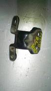 Крепление двери. Suzuki: Wagon R Solio, Wagon R Wide, Swift, Kei, Wagon R Plus Двигатели: M13A, M15A