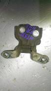 Крепление двери. Suzuki: Alto, Wagon R Solio, Wagon R Wide, Jimny, Esteem, Cultus, Swift, Kei, Wagon R Plus, Cultus Crescent, Twin Двигатели: M13A, M1...