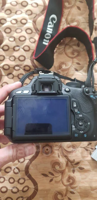 Canon EOS 600D Body. 20 � ����� ��, ���: 14� � ����� ����