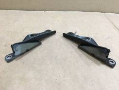 Крепление капота. Subaru Impreza, GD, GD2, GD3, GD4, GD9, GDC, GDD, GG, GG2, GG3, GG5, GG9, GGA, GGC, GGD Subaru Impreza WRX, GD, GG, GDA, GGA, GDG, G...