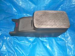 Подлокотник TOYOTA MARKII