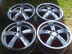 BAZO. 8.5x20", 5x114.3, ET20, �� 73���. ��� ����� �� ������������ ����