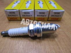 Свеча зажигания 3696 BKR6EY NGK (30422)