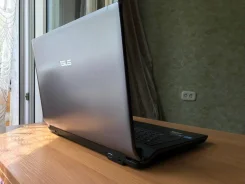 Asus N53SV. 15.6", 2,3����, ��� 4 ��, ���� 500���, WiFi, Bluetooth ����