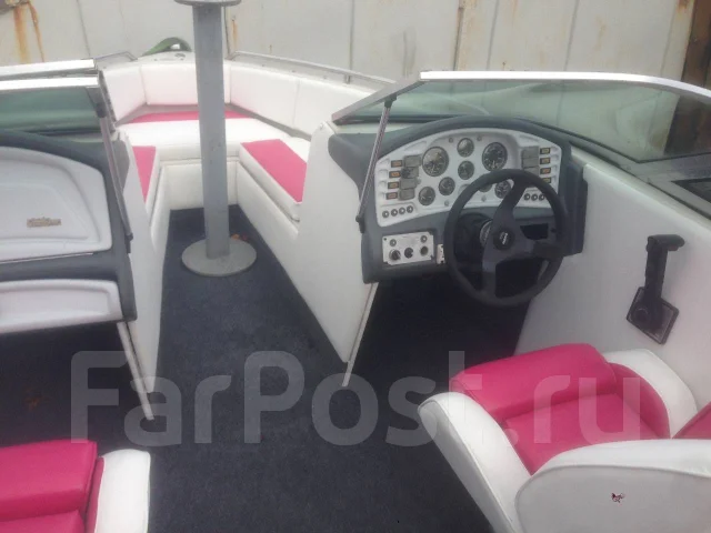 Crownline. 1992 ���, ����� 6,2��., ��������� ������������, 260��.�., ������ ����
