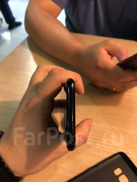 Samsung Galaxy S8. �/�, ������, 4G LTE, Dual-SIM, ���������� ����
