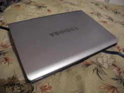 Toshiba Satellite L350D-10X. 17.3", 1,9����, ��� 2048 ��, WiFi ����