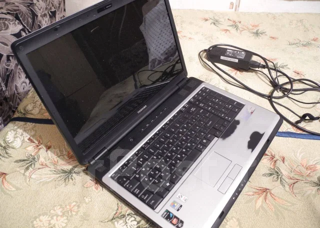 Toshiba Satellite L350D-10X. 17.3", 1,9����, ��� 2048 ��, WiFi: 1 ����
