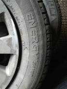 Штампы на резине Michelin Energy Saver + колпаки Subaru. 6.0x15 5x100.00 ET55 ЦО 56,1 мм.