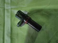 Датчик положения коленвала. Honda: Accord, Element, Accord Tourer, Stream, Airwave, Civic, Fit Aria, Mobilio Spike, Crossroad, Partner, Elysion, Jazz...