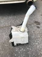 Бачок стеклоомывателя. Toyota Hilux Surf, KDN185, KDN185W, KZN185, KZN185G, KZN185W, RZN180, RZN180W, RZN185, RZN185W, VZN180, VZN180W, VZN185, VZN185...