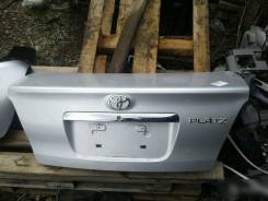 Крышка багажника. Toyota Platz
