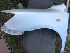Крыло. Toyota Corolla Axio, NZE141, NZE144, ZRE142, ZRE144 Toyota Corolla Fielder, NZE141, NZE141G, NZE144, NZE144G, ZRE142, ZRE142G, ZRE144, ZRE144G...