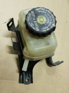 Бачок для тормозной жидкости. Toyota Harrier, GSU35, ACU30, ACU30W, ACU35, ACU35W, GSU30, GSU30W, GSU31, GSU31W, GSU35W, GSU36, GSU36W, MCU30, MCU30W...