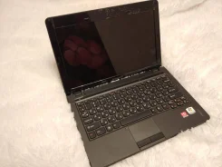 Lenovo IdeaPad S205. 11.6", 1 000,0����, ��� 2048 ��, ���� 320���, WiFi, ����������� �� 3��.