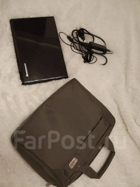 Lenovo IdeaPad S205. 11.6", 1 000����, ��� 2048 ��, ���� 320���, WiFi: 1, ����������� �� 3��. ����