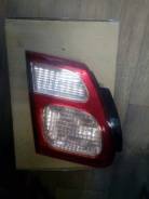 Вставка багажника. Nissan Bluebird Sylphy, FG10, QG10, QNG10, TG10 Nissan Pulsar, N16 Nissan Sunny, G10 Двигатели: QG15DE, QG18DE, QR20DD, QG13DE, QG1...