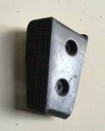 Подставка под ногу. Mitsubishi Pajero, V21C, V21W, V23C, V23W, V24C, V24V, V24W, V24WG, V25C, V25W, V26C, V26W, V26WG, V41W, V43W, V44W, V44WG, V45W...