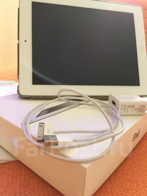 Apple iPad 2 ����