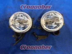 Фара противотуманная. Toyota: Prius C, Avensis, Corolla, Dyna, Tarago, Alphard, Premio, Mark X, Corolla Axio, Porte, Noah, Yaris, Wish, Auris, ToyoAce...