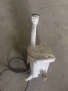 Бачок стеклоомывателя. Toyota Touring Hiace, RCH41, RCH41W, RCH47, RCH47W Toyota Hiace Toyota Hiace Regius, RCH41W, RCH47W Toyota Regius, RCH41, RCH41...