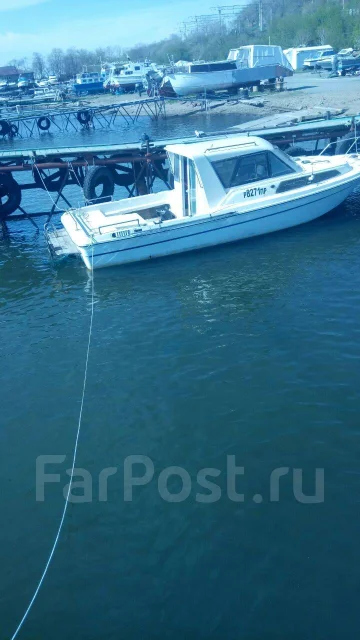Yamaha F-24. 1990 ���, ����� 7,2��., ��������� ������������, 130��.�., ������ ����