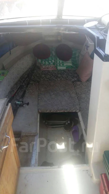 Yamaha F-24. 1990 ���, ����� 7,2��., ��������� ������������, 130��.�., ������ ����
