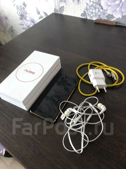 ZTE Nubia Z11 Mini. �/�, ������, 4G LTE, Dual-SIM ����