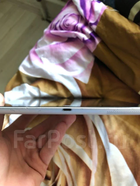 Apple iPad 4 Wi-Fi 32Gb ����