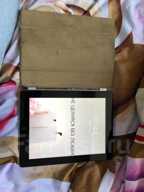 Apple iPad 4 Wi-Fi 32Gb ����