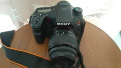 Sony Alpha SLT-A77 ����