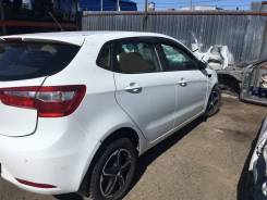 Kia Rio. 3 1.6 АКПП 2013г белый