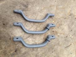 Ручка салона. Toyota: Vista, Regius Ace, Corona, Caldina, Mega Cruiser, Camry, Hiace, Carina E Двигатели: 1SI, 1VZFE, 2CT, 3SFE, 3SGE, 4SFI, 1KZTE, 1R...