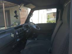 Mazda Bongo. Mazda bongo, 2 500 куб. см., 1 500 кг.