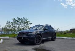 Infiniti FX35. С водителем