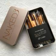 Кисти для макияжа.
