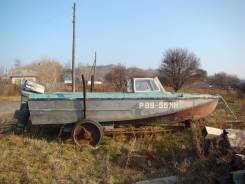 Амур 2. 1984 год год, длина 5,60 м., двигатель подвесной, 90,00 л.с., бензин