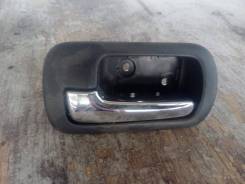 Ручка двери внутренняя. Honda: Civic Hybrid, Stream, Civic, Mobilio Spike, Civic Ferio Двигатели: LDA1, D17A, D17A2, K20A, K20A1, 4EE2, D14Z5, D14Z6...