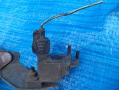Клапан вакуумный. Toyota: Corsa, Sprinter, Regius Ace, Sera, Corolla II, Hiace, Corolla, Tercel, Cynos, Starlet Двигатели: 4EFE, 5EFE, 5EFHE, 2C, 2E...