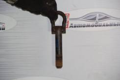 Крюк буксировочный. Toyota ist, NCP60, NCP61, NCP65 Toyota Camry, ACV40, ACV41, AHV41 Scion tC, AGT20 Двигатели: 1NZFE, 2NZFE, 2ARFE, 1AZFE, 2AZFE, 3A...