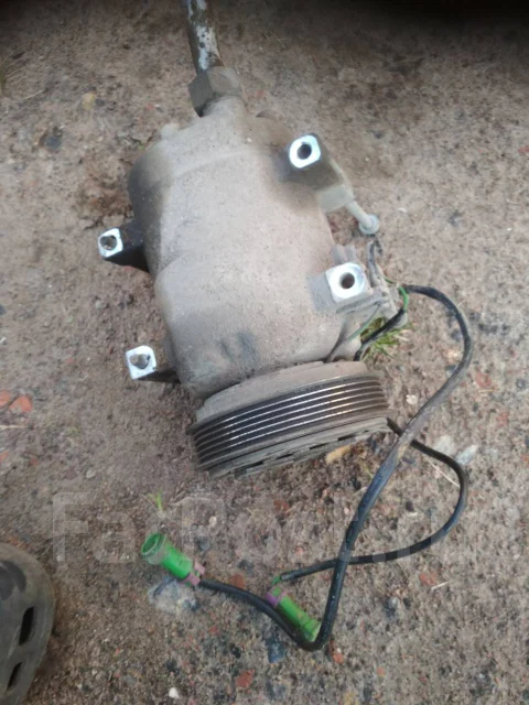 ���������� ������������ Audi 100 C4 4A0260805C 4A0260805C ����
