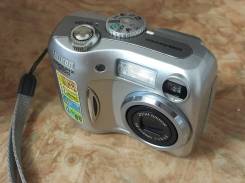 Nikon Coolpix 3100. Менее 4-х Мп, зум: 3х