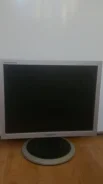 Samsung. 15", ���������� �� (LCD)
